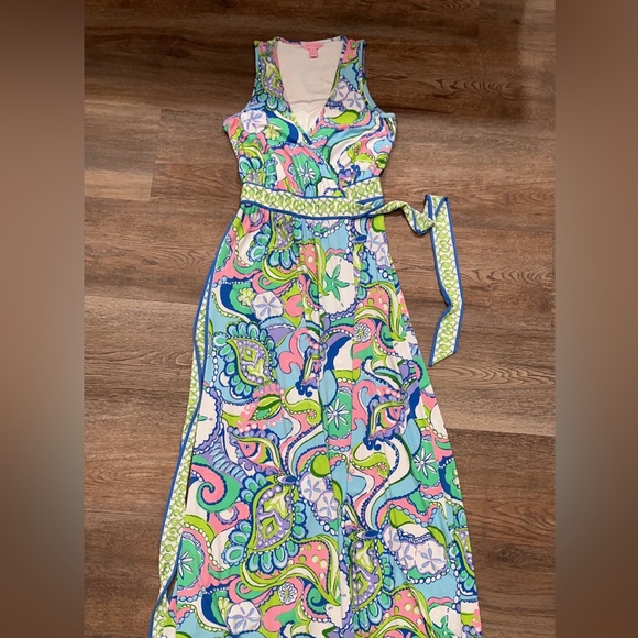 Lilly Pulitzer - Picture 1 of 1